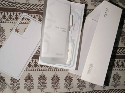 Vivo y17 s 4/128 PTA approval 11 maine warranty all okay 03465878455