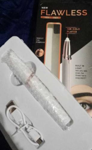 Electric rechargeable flawless eyebrow trimmer 