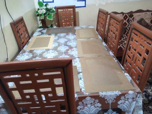 Dinning Table 