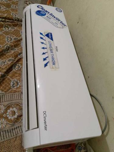 Haier dc inverter 1 5 ton bikl new condition 
