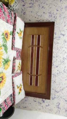 Bed Dressing table divider cupboard 1 sal using