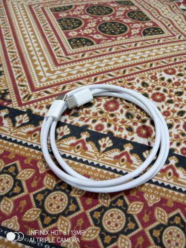 IPhone 15pro max Charger Cable 20watt new original with warranty