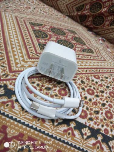 iPhone 14pro max Charger Cable 20watt new original with warranty