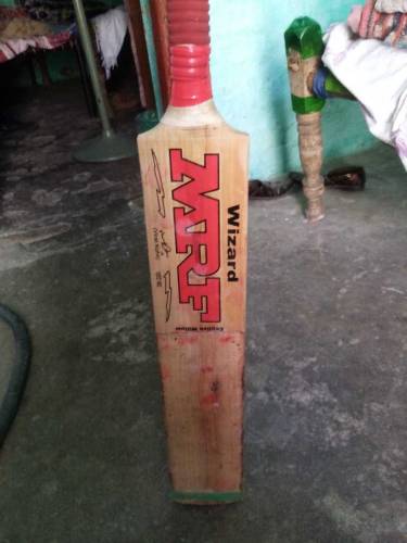 MRF BAT 