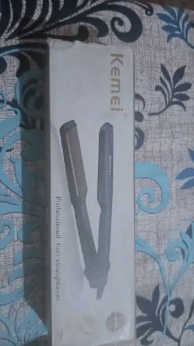 Hair straightener 