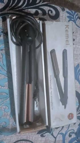 Hair straightener 