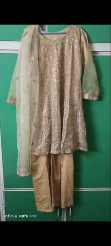 PRELOVED DRESS