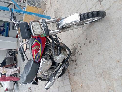 125 honda for urgent sell