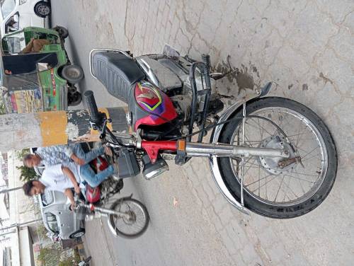 125 honda for urgent sell