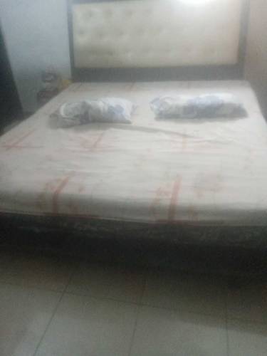 bed for sale along with the mattress