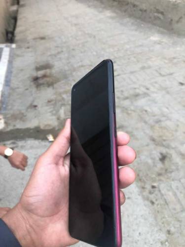 Infinix Hot 10 6 Ram 128 Memory With Box