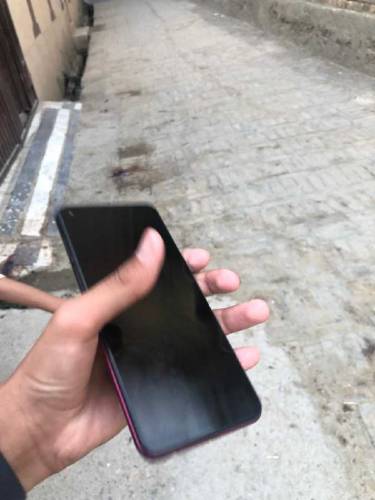 Infinix Hot 10 6 Ram 128 Memory With Box