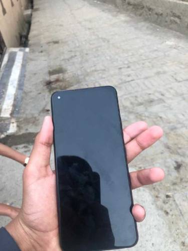 Infinix Hot 10 6 Ram 128 Memory With Box