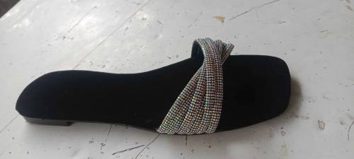 flat Fancy chappals 