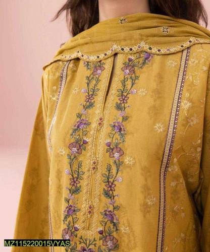 Fabric Lawn  Pattern: Embroidered