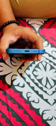 iphone 13 sims workings