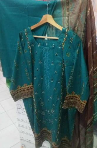 3 piece lawn suits 