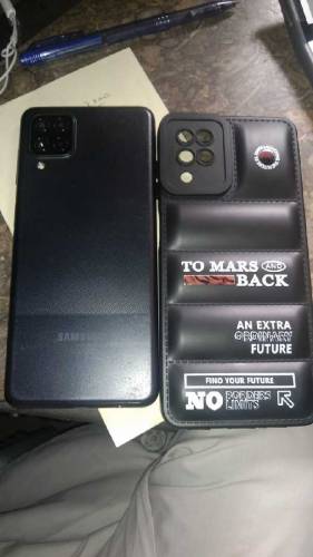SAMSUNG A12