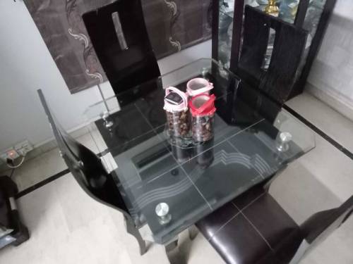Dinning table 