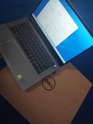 Dell laptop- Inspiron 14 5000 2-in-1 with box