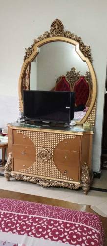 antique color luxury bed set...bed ,side tables, dressing