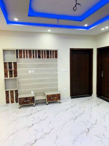 house for sale 10 marla