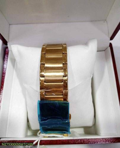 Golden men's formal watch 