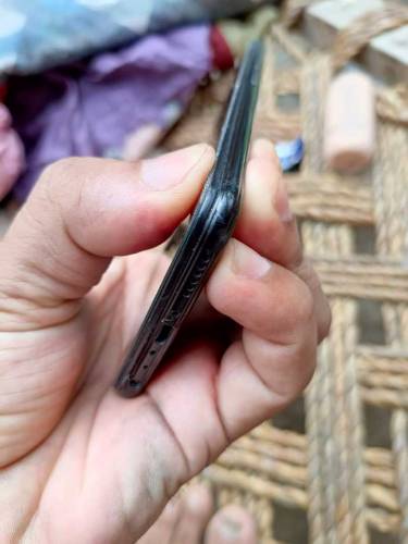 vivo y83 6/128 urgent sale condition 10/8