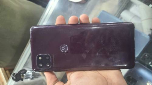 moto ace one 5g uw