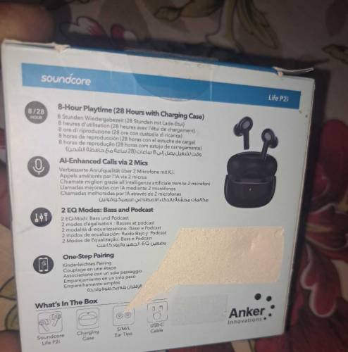 earbuds 