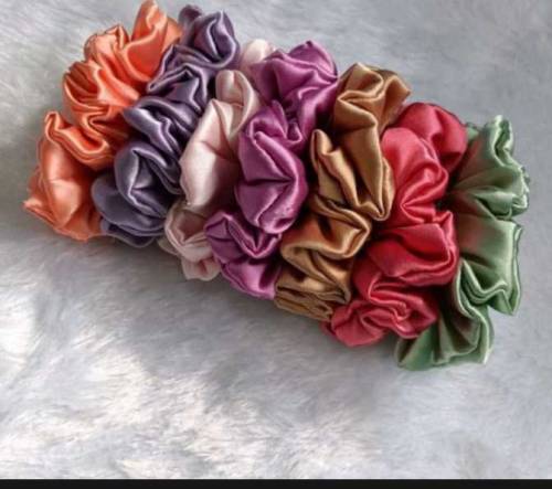 pack of 2 New silk Scranchies for girls, braclets 