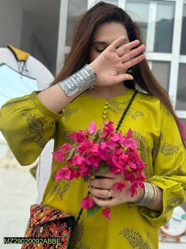 2 pcs woman stitches Arabic lawn printed shirts and trouser