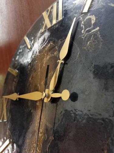 Rsin wall clock 
