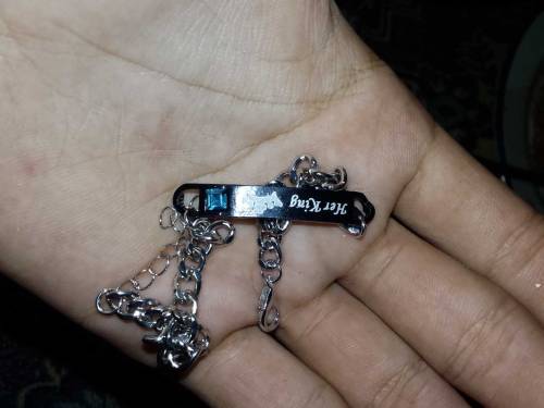 Men's luxury watch with bracelet only rs 1000 