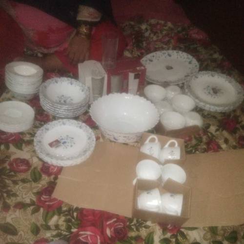 crystal dish set pthar dinner set urgent for sale