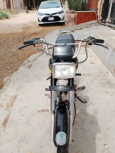 honda cd70 