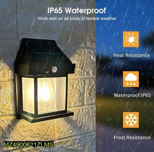 Brand New Solar Motion Sensor outdoor wall light With free delivery 