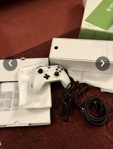 XBOX ONE S 