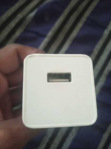 Oppo orgnal box wala adapter for sale good condition 2 amper 10 watt