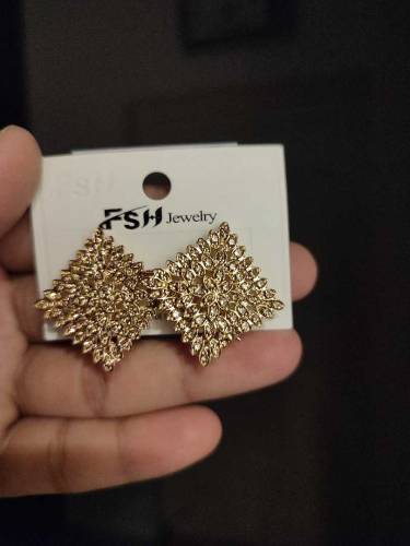 Stylish Earings 