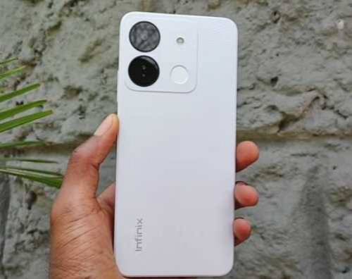 Infinix smart 7 HD 