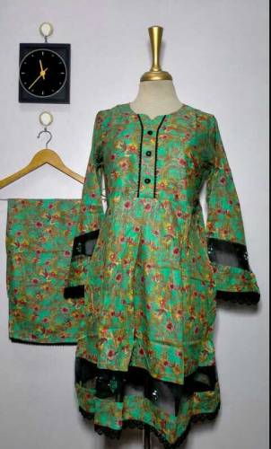 •  Gender: Women's•  Fabric: Lawn•  Pattern: Digital Print•  Neck Type