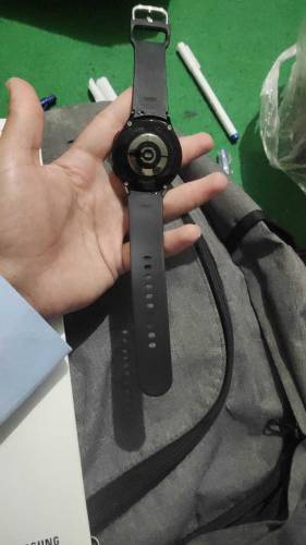 clock Galaxy watch 6 full New condition