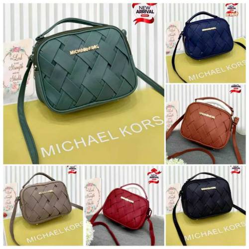 New Micheal Kors Cross Body Bag 