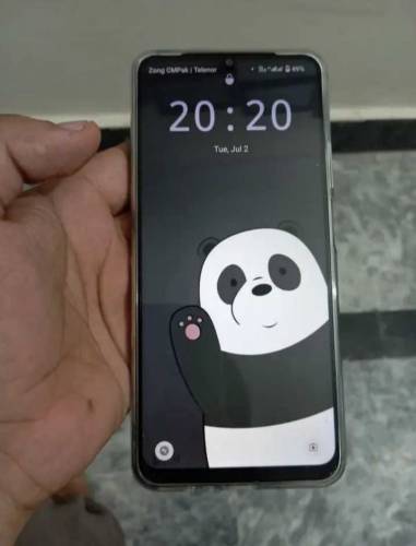 Realme C63 6/128 