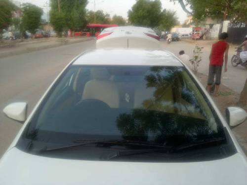 Toyota Yaris 2021   (03242160008)dm call Whatsapp