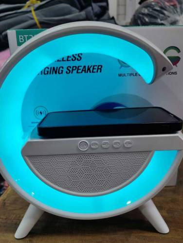 *G Shaped Rgb Light Table Lamp With Wireless Charger*