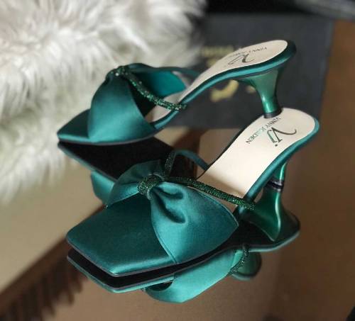 ladies shoes