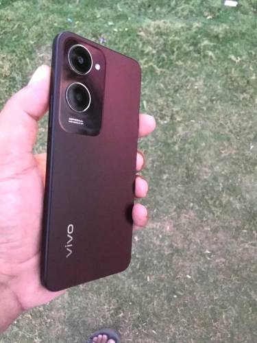 Vivo Y 18