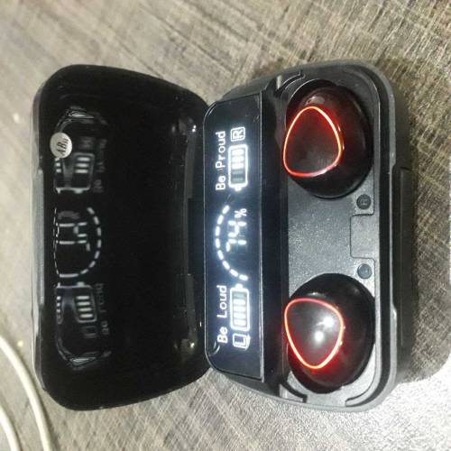 Earbuds Odionic led display